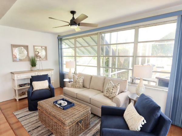Cape Coral Vacation Home Three Bedroom Salt Water Pool