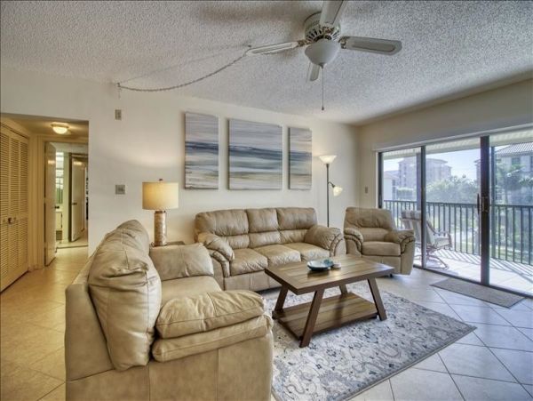 Three Bedroom Condo steps to the Beach