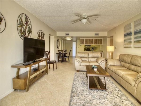 Three Bedroom Condo steps to the Beach