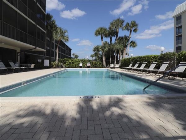Three Bedroom Condo steps to the Beach