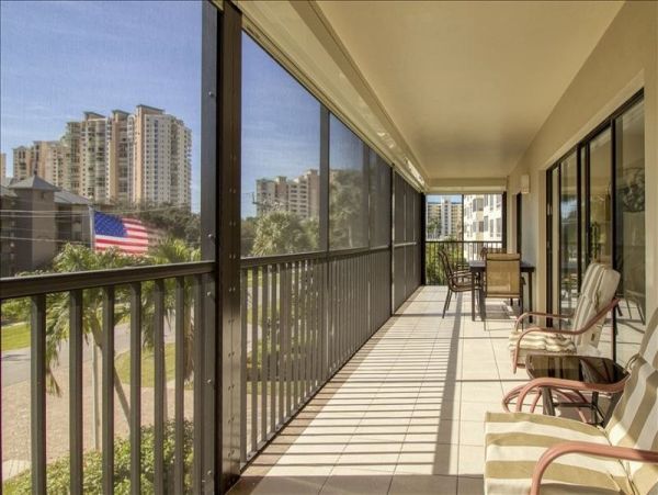 Three Bedroom Condo steps to the Beach