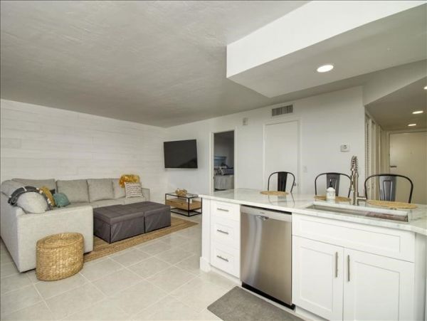 Marco Island Condo 1010803