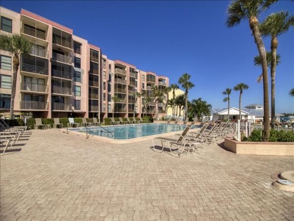 Marco Island Condo 1010803