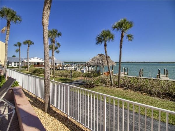 Marco Island Condo 1010803