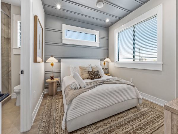 Bradenton Beach Vacation Home Seven Bedroom