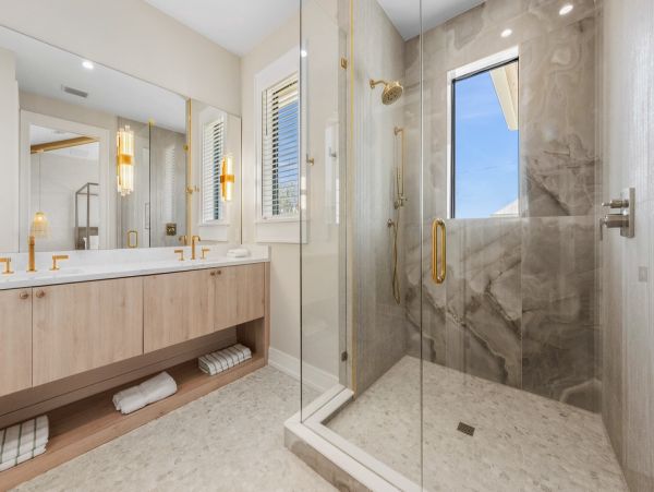 Bradenton Beach Vacation Home Seven Bedroom