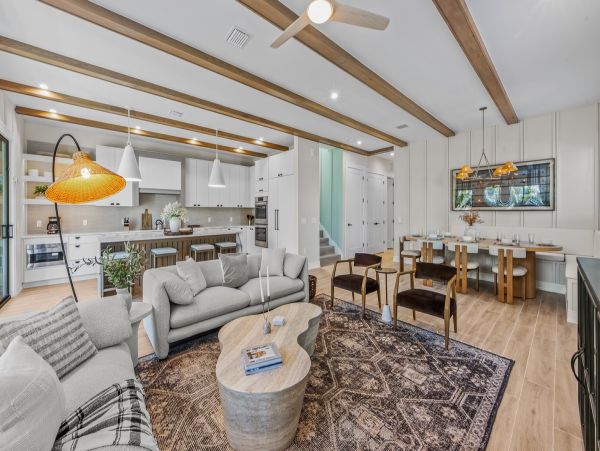 Bradenton Beach Vacation Home Seven Bedroom