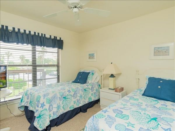Marco Island Condo 1010812