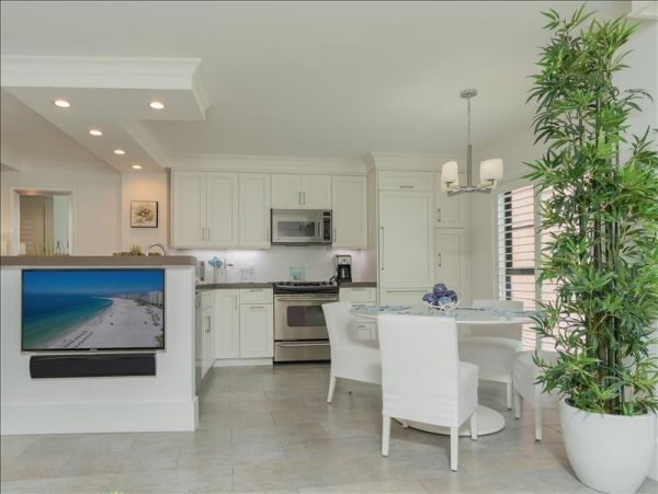 Marco Island Condo 1010817