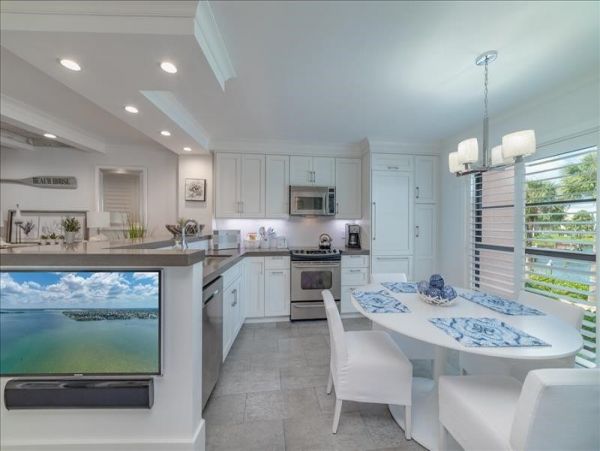 Marco Island Condo 1010817