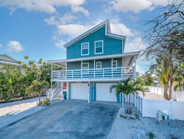 Anna Maria Island Holmes Beach Home 1010818
