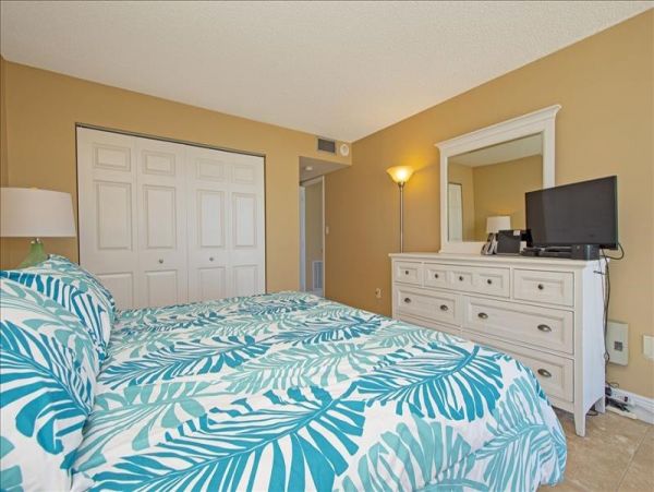 Marco Island Condo 1010820