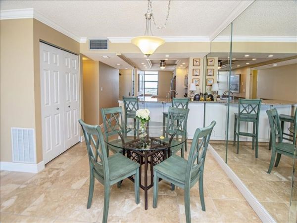 Marco Island Condo 1010820