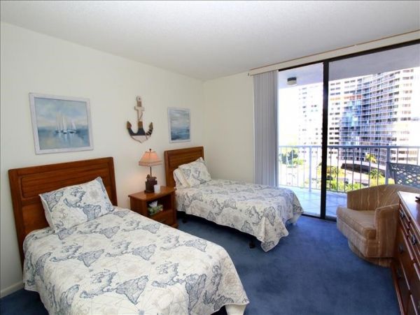 Marco Island Condo 1010822