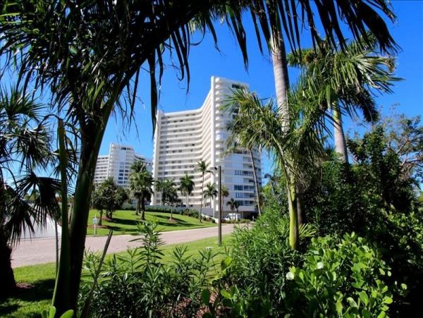 Marco Island Condo 1010822