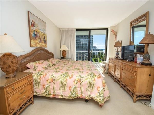 Marco Island Condo 1010824