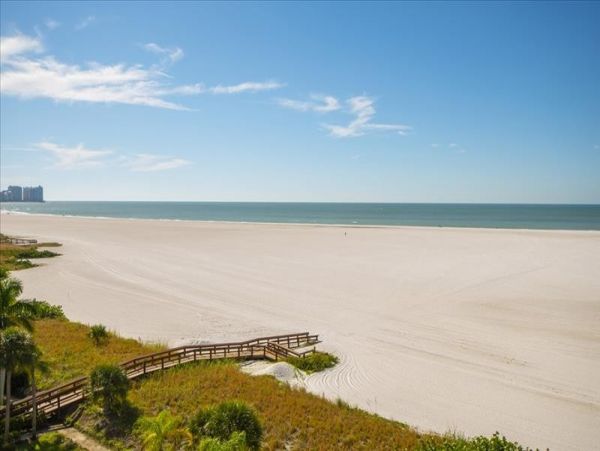 Marco Island Condo 1010824