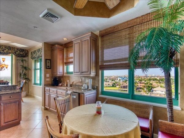 Marco Island Condo 1010829