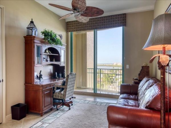 Marco Island Condo 1010829
