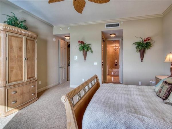 Marco Island Condo 1010829