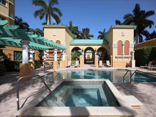 Marco Island Condo 1010829