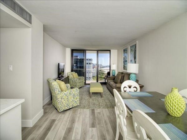 Marco Island Condo 1010830