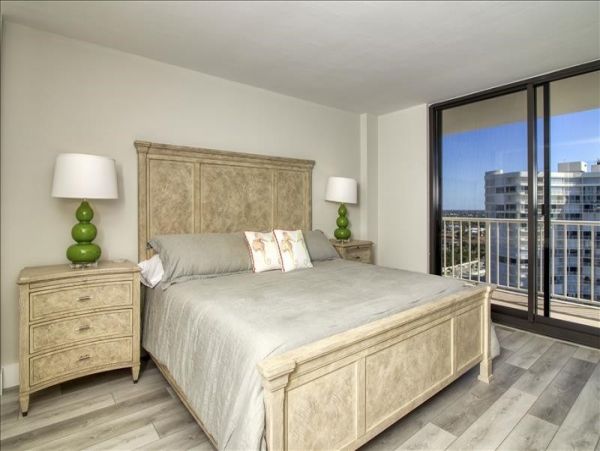 Marco Island Condo 1010830