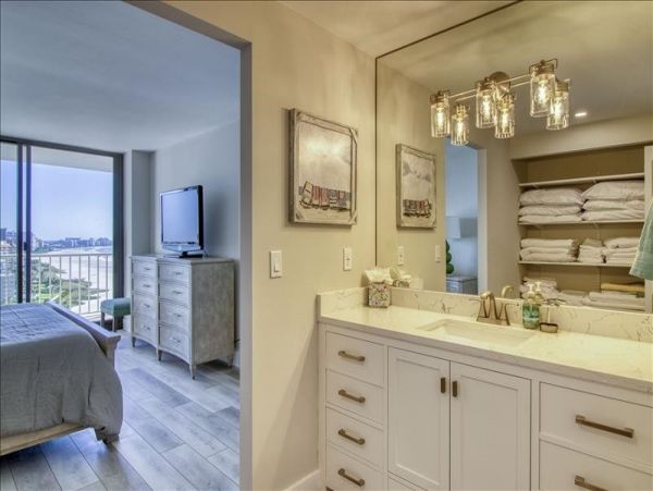 Marco Island Condo 1010830