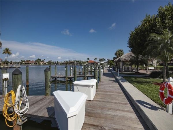 Marco Island Condo 1010830