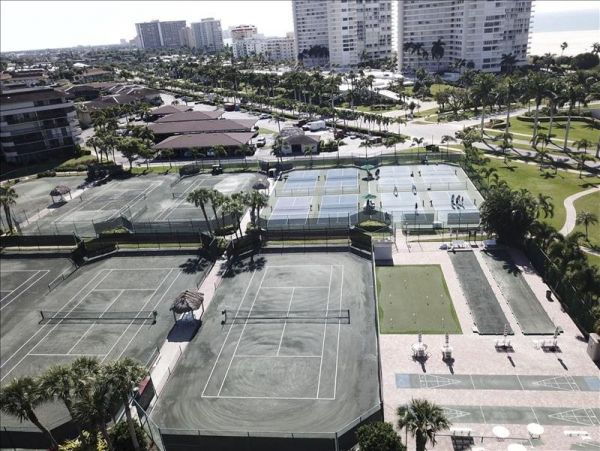 Marco Island Condo 1010830