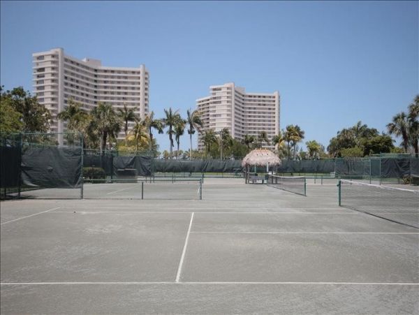 Marco Island Condo 1010830