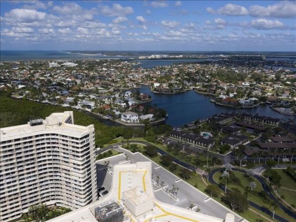 Marco Island Condo 1010830