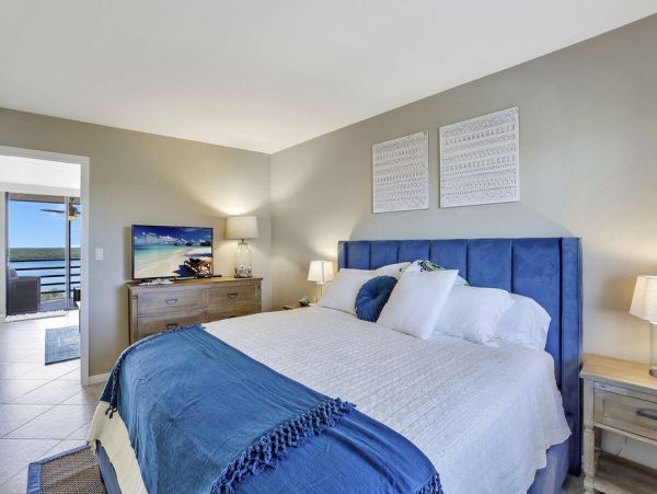 Marco Island Condo 1010831