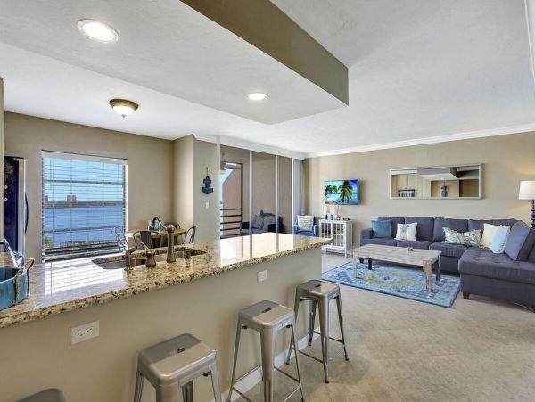 Marco Island Condo 1010831