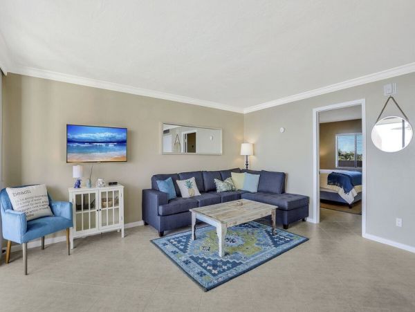 Marco Island Condo 1010831
