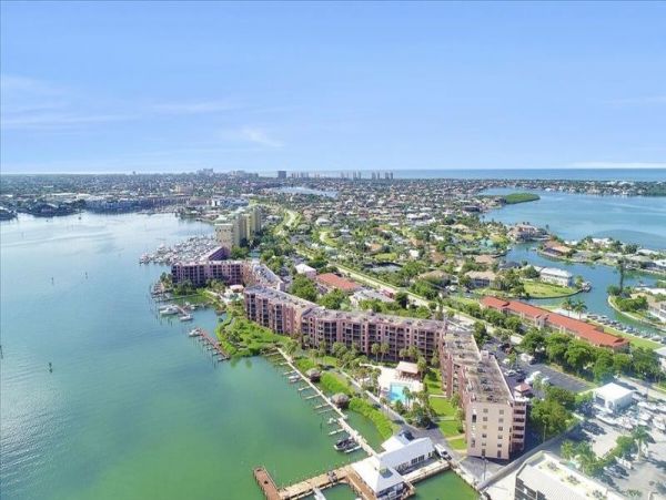 Marco Island Condo 1010831
