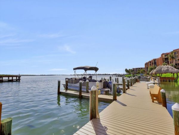 Marco Island Condo 1010831