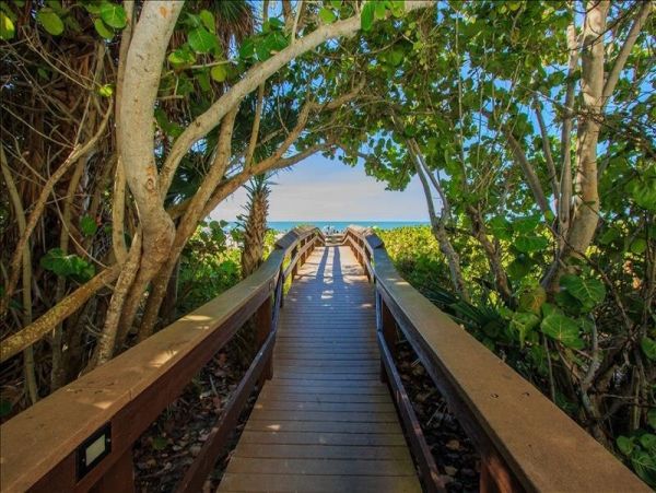 Marco Island Condo 1010832