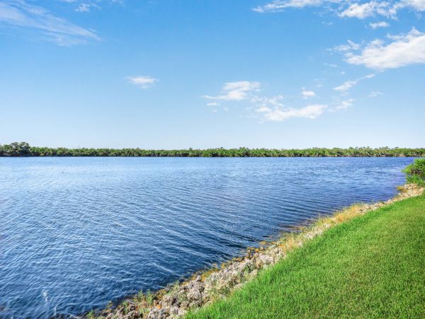 Naples Waterfront Two Bedroom Vacation Condo