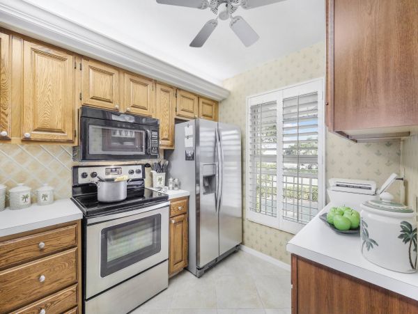 Naples Waterfront Two Bedroom Vacation Condo