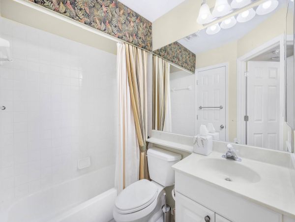 Naples Waterfront Two Bedroom Vacation Condo