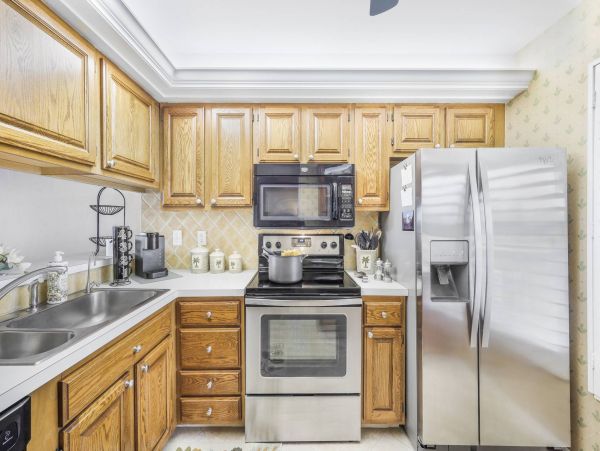 Naples Waterfront Two Bedroom Vacation Condo