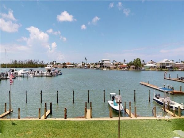 Naples Condo 1010837