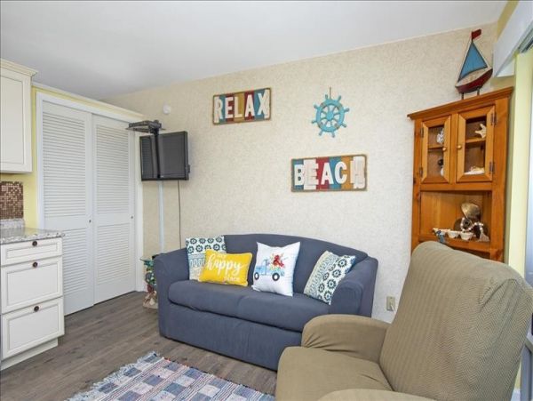 Naples Condo 1010838