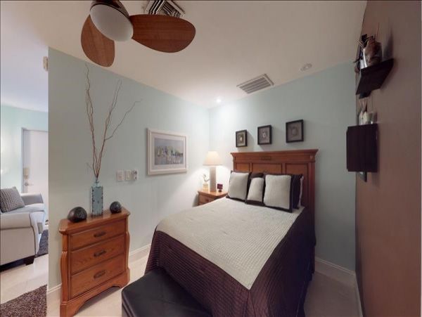Marco Island Condo 1010839