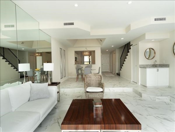 Naples Condo 1010840