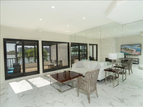 Naples Condo 1010840