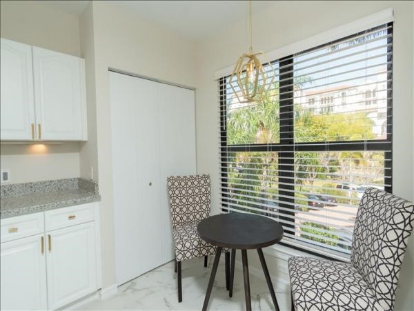 Naples Condo 1010840