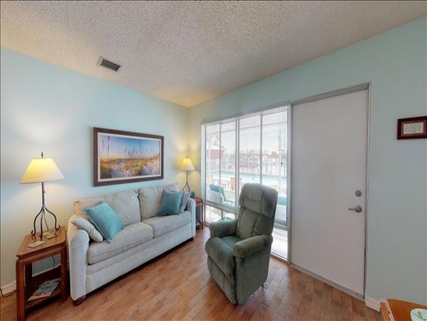 Naples Condo 1010841