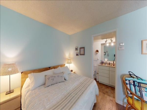 Naples Condo 1010841
